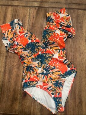 Tropical Ruffle V Neck Ruffle Sleeved One Piece S Small  Swimsuit